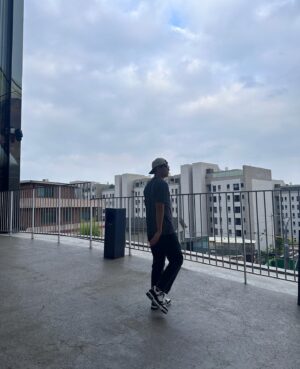Donny Pangilinan Instagram - Lakad