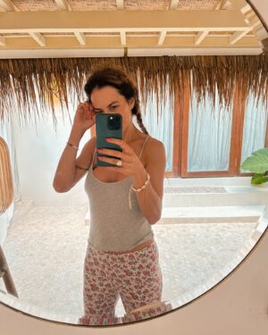 Doretta Papadimitriou Instagram - (Μ)πάλι🌴🌴
Εντάξει δεν έχω άλλες ….🤞🏻
#bali