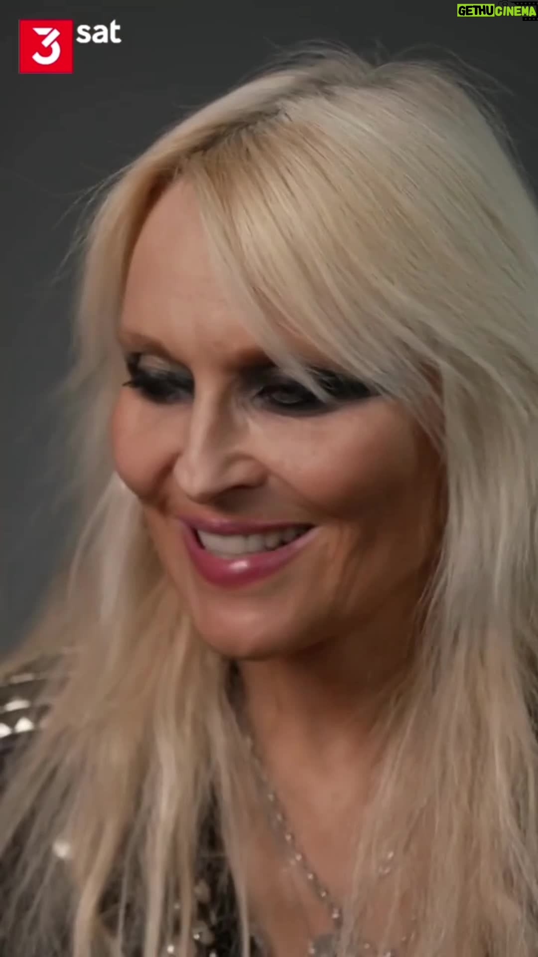 Doro Pesch - 3.1K Likes - Especially for the German speaking audience - and for all of you who like to see and hear me talk German 😉 : Check out the documentary "Erfüllter leben mit Heavy Metal" ("Live more fulfilled with Heavy Metal") on @3sat TV at 7:20 pm CET tonight (Saturday), or check it out in their online archive ("mediathek") any time. The approach to the documentary is a little different, and it was really fun to make.
🤘💪❤️🙏
#Love, #Doro
-
-
-
-
-
-
#doropesch #conqueress #allweare #warlock #allformetal #triumphandagony #heavymetaldocumentary #3sat #dorofürimmer #metal #heavymetal #rock #metalhead #metalqueen #queenofmetal #fürimmer #metalheads #rocknroll #hairmetal #blondeshavemorefun #vegan #soberlife #nuclearblastrecords @nuclearblastrecords #monstersofrock #monstersofrockradio