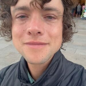 Douglas Smith Instagram - 📜❤️🇪🇸 magic in the square