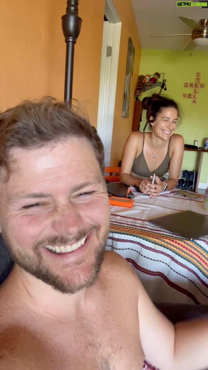 Drew Lynch - 5.4K Likes - I hope she gets it… and the joke.
#joke #comedy #wife #humor
