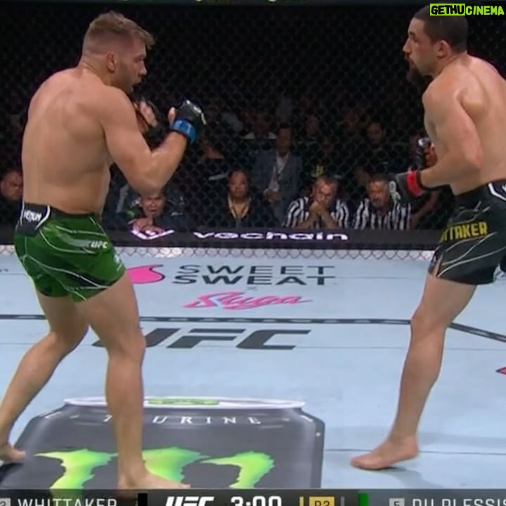 Dricus Du Plessis - 86.4K Likes - Dricus Du Plessis is a PROBLEM 😤
Stream #UFC305 Saturday at 10 ET on ESPN PPV 🍿