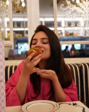 Drishti Thakur Instagram - Good food,Good mood swipe to see 🍛

#InstaFood #FoodLovers
#Yummy
#Delicious
#Foodstagram