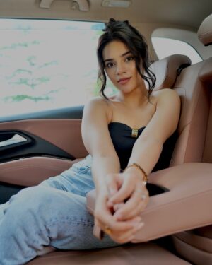 Drishti Thakur Instagram - Stepping out in style🚙
 

#Style #OOTD #PinkHeels #CarFashion #OutfitInspo #Fashionista  #Glam  #Trendy  #LookBook #StyleInspiration  #StyleGram