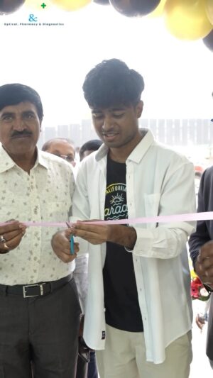 Drone Prathap Instagram - Inauguration of 13th Lens&Meds Franchise outlet in Vajarahalli , Bengaluru city📍

#droneprathap #dronepratap #lensandmeds