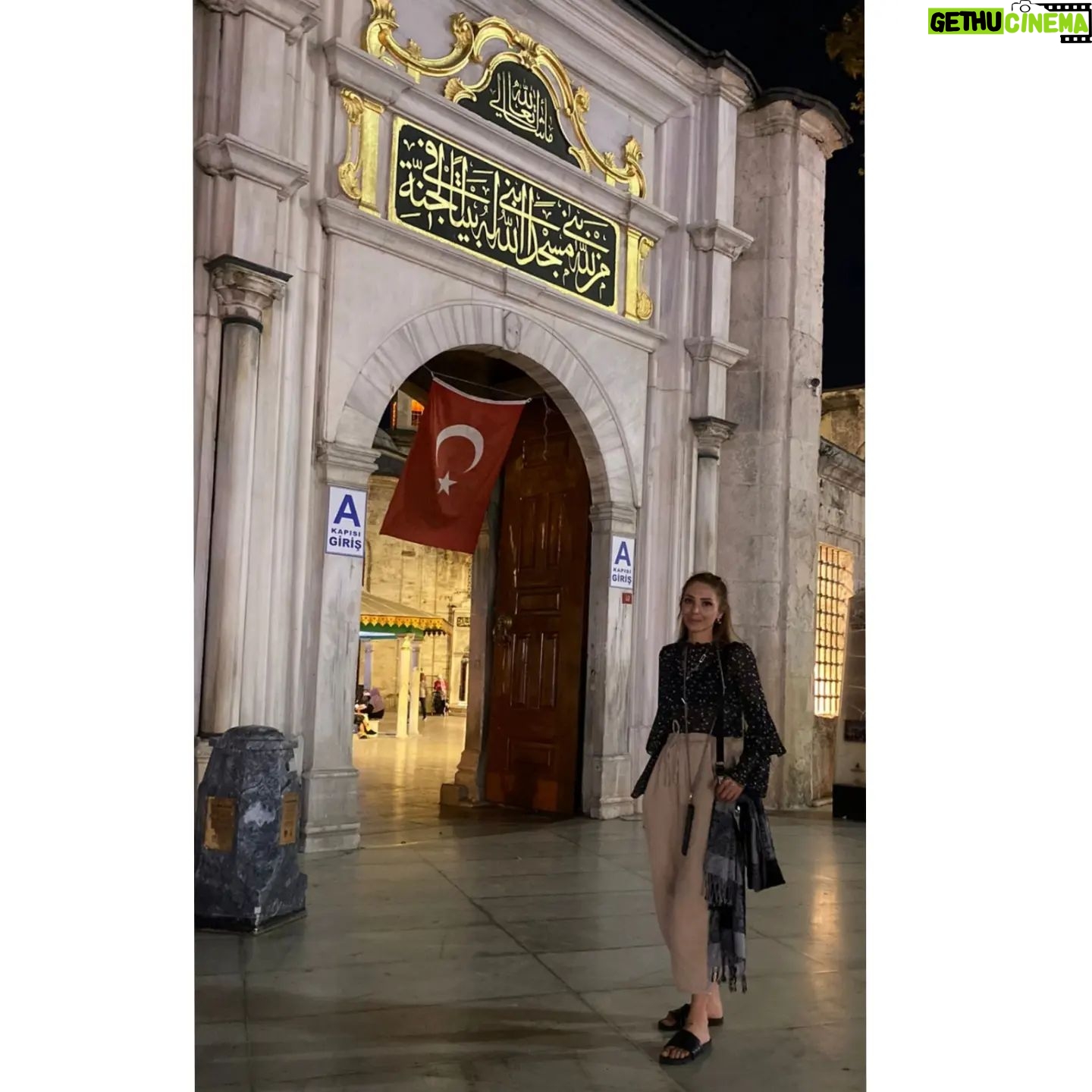 Duygu Çetinkaya - 3 Likes - 🦭🦄🧘🏼♀️ Terliklerimde benim meselem ,Ok !🤣🤣😅😂🙃🫠🤣