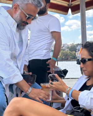 Duygu Sarişin Instagram - Round&Round&Round 🪬
@thewhirl  #tershaneistanbul  #icf