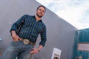 Dylan Bruce Instagram - Yup! Season finale of @nbcmidnighttexas tonight 10/9c @nbc. Holster ✔️Belt Buckle✔️Lucky Watch✔️favorite flannel ✔️ time save Fiji???✔️✔️✔️
#midnighttexas