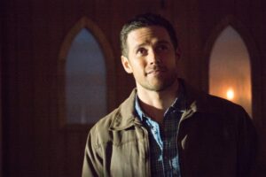 Dylan Bruce Instagram - Is Joe flying in the church again? Check out an all new @nbcmidnighttexas tonight 10/9c
#midnighttexas
