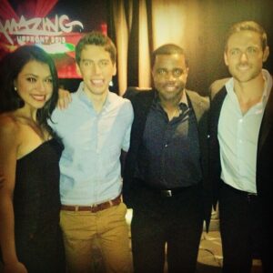 Dylan Bruce Instagram - Hanging with the crew! #orphanblack #ctvupfronts @tatmas @jordan_gavaris