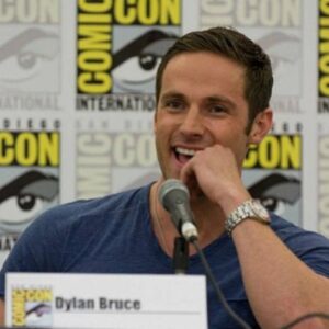 Dylan Bruce Instagram - #cloneclub kept me smiling at #sdcc #bestfansever