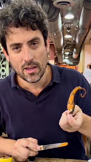Ed Weeks Instagram - The octopus at @holboxlosangeles blew my tiny mind 🤯 watch till the end! #WeeksEats @themidnightmission @norom_iceland 
.
#piano #seafood #mexicanfood #southcentral #tacos #scallops #pulpo #octopus #picodegallo #foodporn #foodreview #instafood #losangeles #california