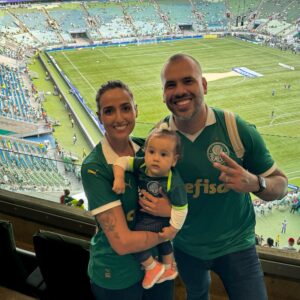 Eden Rodrigues Instagram - Levamos amuleto da sorte, e voltamos campeões. 
#avantipalestra 💚