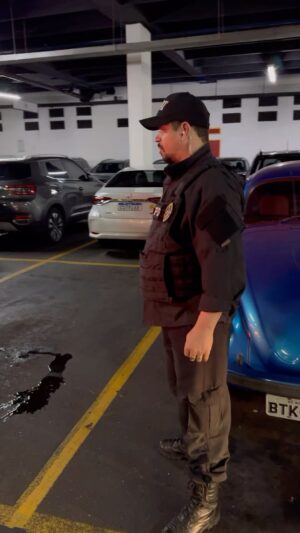 Eden Rodrigues Instagram - Fomos escoltados pelo comandante Falconi @eumikebaguncinhareal que honra! #baguncinha