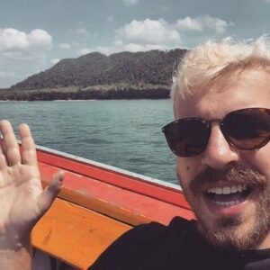 Edin Hasanović Instagram - Zur aktuellen politischen Lage, meinen Vorsätzen und meinem Privatleben:
