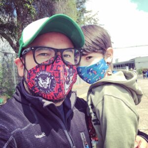 Eduardo 'Lalo' Ibeas Instagram - Ayer fue un día histórico, Chile Aprobó el cambio más importante de esta nueva etapa para lograr un Chile más justo. Feliz estoy de haber ido con mi hijo y ver a muchos jóvenes participar de este proceso democrático. Es el triunfo de una generación valiente y aguerrida , felicitaciones a todos los que sueñan, desean y luchan por un futuro mejor. 🖖