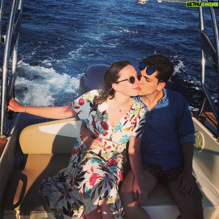 Eduardo Valdarnini - 2.7K Likes - 30 nodi e un bacio #appuiesurlechampignon