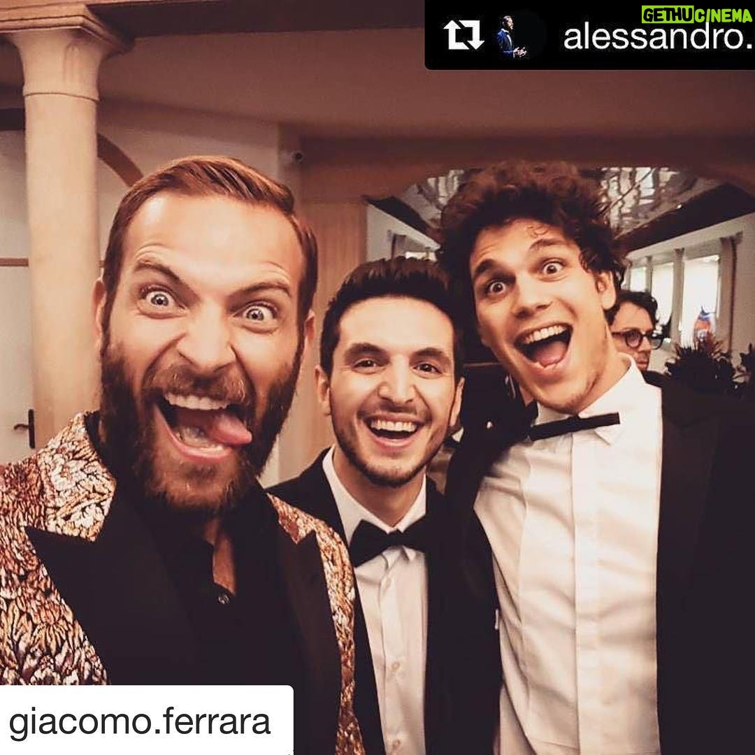 Eduardo Valdarnini - 4.7K Likes - Tre giovani attori con evidenti problemi... aiutateli guardando la loro nuova serie dal 6 ottobre su Netflix! @netflixit @suburranetflix @alessandro.borghi @giacomo.ferrara e tutti gli altri attori del cast, più seri e con meno problemi di noi! 💪🎬🎉