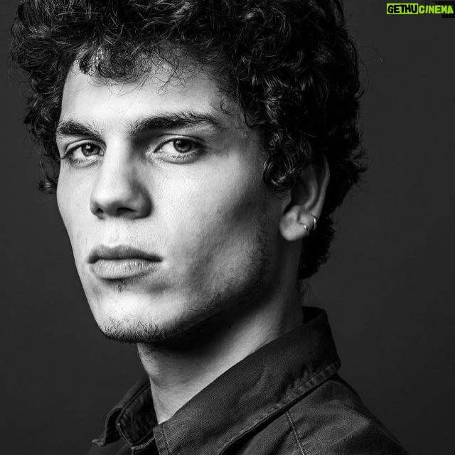 Eduardo Valdarnini - 2.1K Likes -
