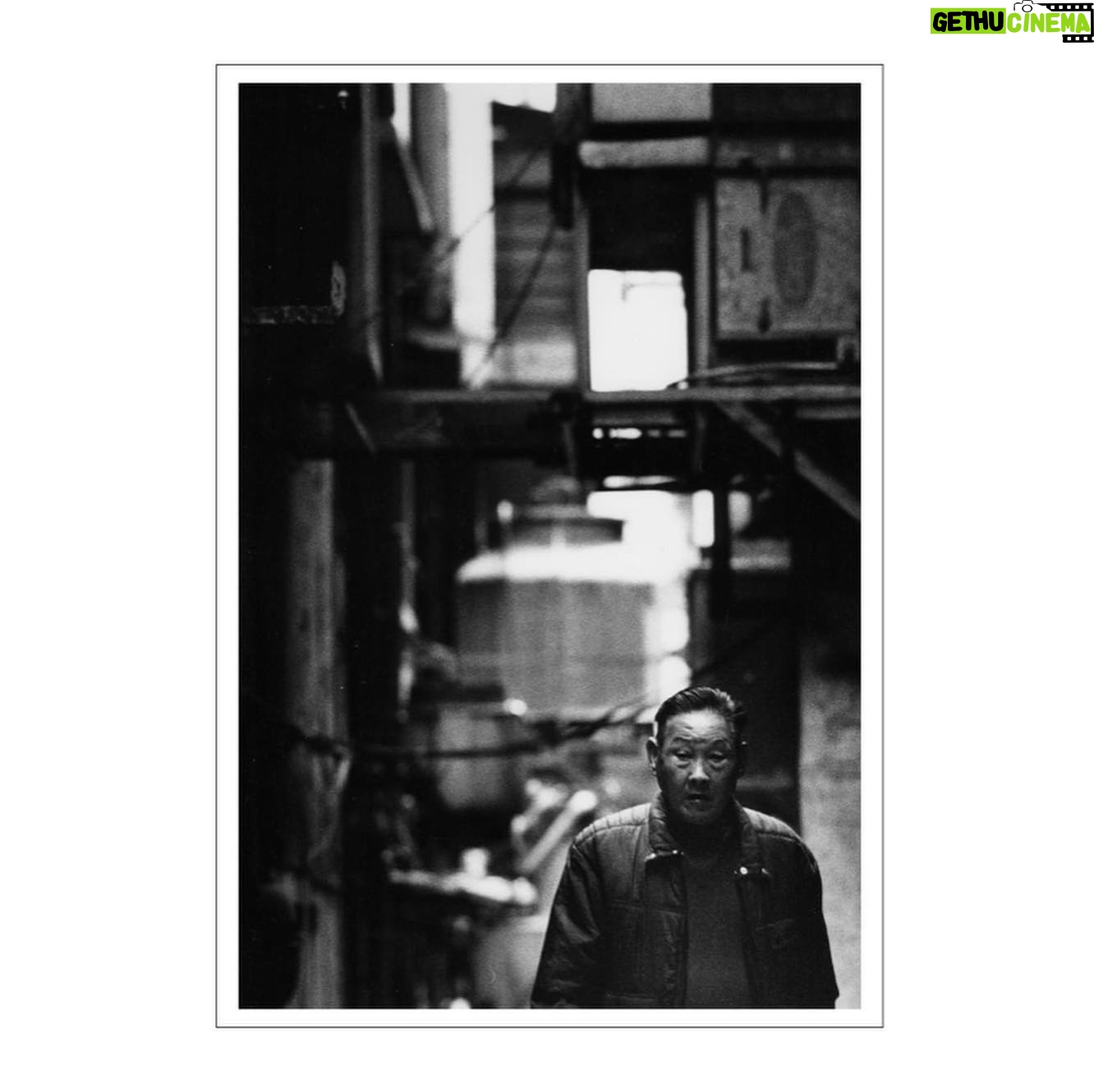 Eduardo Valdarnini - 2K Likes - Hong Kong di Maurizio Valdarnini (a.k.a. Papà) >> www.mauriziovaldarnini.com <<
