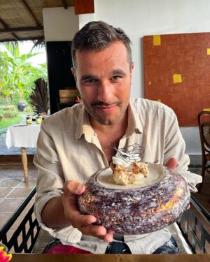 Edward af Sillén Instagram - Bali photo dump. 
Några veckor i paradiset. Kroppen vilar, läker, samlar kraft. ☀️🌴