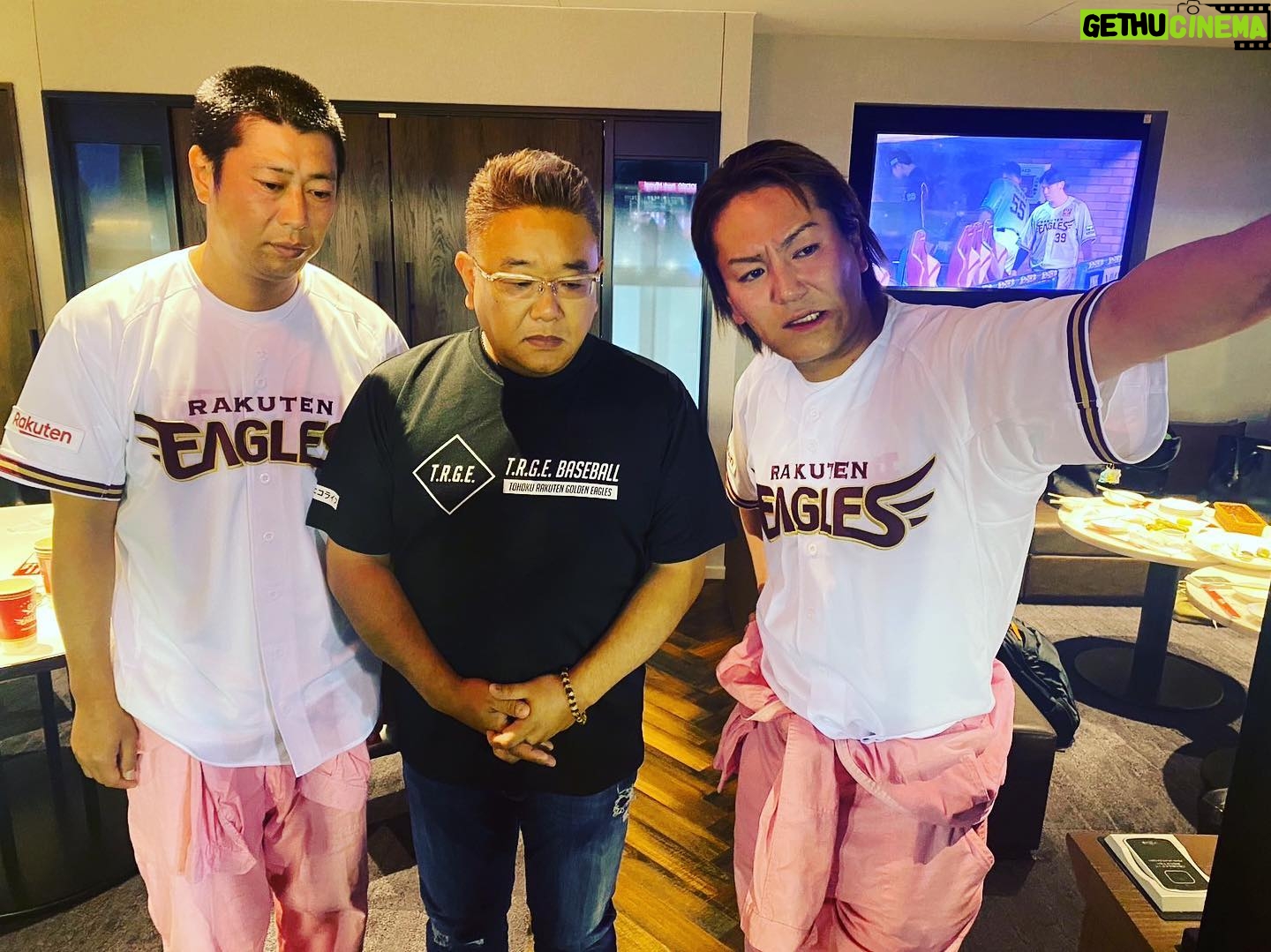 Eiko Kano - 7.9K Likes - 東北楽天ゴールデンイーグルスに応援行きました。負けました。まだまだ、応援し続けます!!次こそ!!