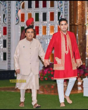Eka Lakhani Instagram - #AkashAmbani in custom @shantanugoenkaofficial Coral red silk bundi intricately embroidered with centuries old Kashmiri technique of tilla embroidery.

#StyledbyEka
Style team @shivani.saboo @itsfatimabaluch @team___e
Hair @aalimhakim
📸: @signe_vilstrup