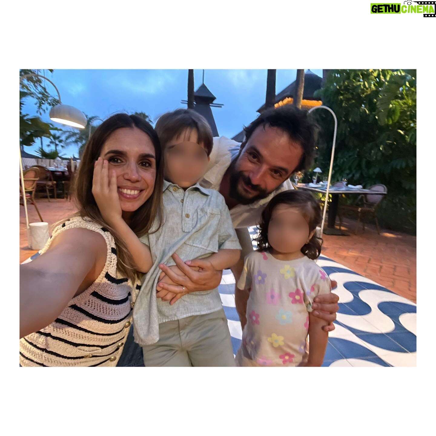 Elena Furiase - 12.1K Likes - V E R A N O de madera, rama y mar š“šāļø
1. Mi @gonzalos.g de mi ā¤ļø
2. El campo š¾
3. Amor de hermanos
4. CabaƱa
5. Mi familia šŖø
6. Amor en otra cabaƱa
7. Por Rafaellaā¤ļøā¤ļøā¤ļø
8. Con Noah, el incansable, en otra cabaƱa šš
9. El mediterrĆ”neoā¦
10. El amor y las buganvillas šŗ
11. Yo siendo otra sombrilla.
12. MƔs mediterrƔneo
13. āLa cueva de los piratasā š“āā ļø
14. MĆ”s familia @nachosiierrra @guillefuri , ātatitaā y Noah.
15. Yo feliz!
16. Los rizos de mi niƱa Nalaš§”
Gracias a Dios šš½ aĆŗn queda verano!!!
Afortunada y agradecida!!šŗš„°
””Bendiciones para ti también!!