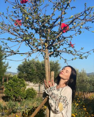 Eline Powell Instagram - 🌺🌺🌺🌺🌺🌺