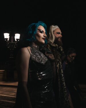 Elips Instagram - 💙 PARADISIO 💙
 
Dans les coulisses du très beau clip de @antonin_sohier @sohier_music 💕💕
 
Vous pouvez retrouver le clip en entier sur YouTube 🔥
 
Photos de @celia.lorin ☀️
 
#clip #drag #show #paradisio