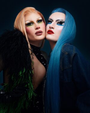 Elips Instagram - 🌘 Éclipse Lunaire 🌒

The Coven is finally reunited 🔥

Pic by @ranobrac ✨
Moon outfit by @kevingermanier 
Wig by @m3duza 
Gloves by @legal_sin 
Elips outfit @frida.kilho