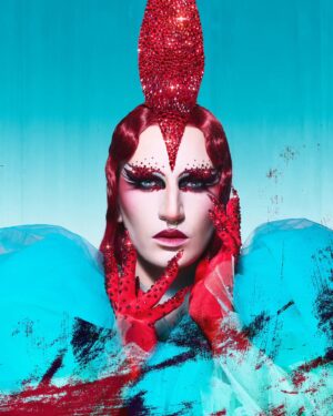 Elips Instagram - ❤ Finale Drag Race France ❤
 
Close-up sur mon look pour la grande finale de @dragrace_france saison 2 🔥
 
Picture by @ranobrac 💕
Hair by @trudie_balls ☀️
Dress by @maison_lagrimadeescarcha ❤
Makeup, headpiece and gloves by me⚡
 
#misscongeniality #DragRaceFrance #dragracefrancesaison2 #dragrace #rupaulsdragrace #dragqueen #dragqueer #elips #art #mua #artist #artwork