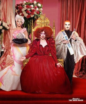 Elips Instagram - 🔥 Queens 🔥
 
Love this two so much @thenickydoll @paloma_hugobardin ❤❤❤
 
Bravo à la reine des reines @paloma_hugobardin je me sens si privilégié d'avoir pu te rencontrer 💕
Tu mérites tellement cette victoire, bravo ☀️
 
Artwork by @thedragbook ⚡
 
#DragRaceFrance #dragrace #nickydoll #paloma #elips #drag #queens #art #rupaulsdragrace #crown #misscongeniality