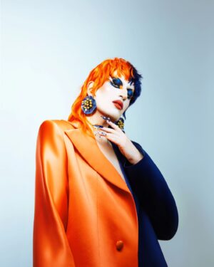 Elips Instagram - 🧡💙 FINALE 💙🧡

J'espère que vous êtes prêt.es pour cette finale LE-GEN-DAIRE 🔥

See you tonight !

Merveilleuses photos par @nathanselighini ⚡️

Un grand merci à toutes les personnes avec qui j'ai collaboré sur cette tenue ❤️
Wig by @trudie_balls
Outfit by @_camo_couture
Nails by @the_nails_destroyers
Earrings by @roxanedemery