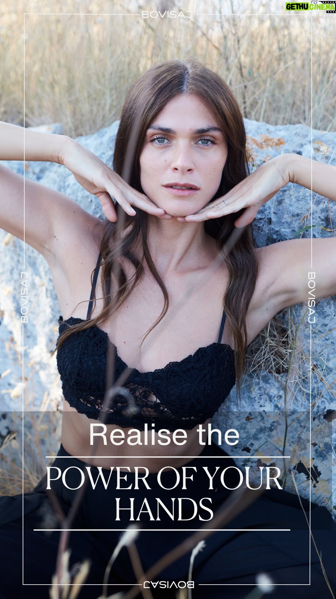 Elisa Sednaoui - 135 Likes - During this interview with @franceinfo, one of the things we discussed is the magic, the power of our own hands 🫱✨. By applying the specific, holistic techniques I learned with Bovisaj, I’ve seen impressive improvements in my skin and circulation. What convinced me is how quickly I saw the visible changes in tone and glow. Five minutes sessions can be enough! @lilouhadd is also teaching me how every emotion is reflected on the face.
That’s why I’ve curated some routines in collaboration with BOVISAJ.com, blending holistic techniques, to celebrate our uniqueness, raise energy and unleash the transformation reflected both in our energy and our face.✨💆 And we are about to launch a bunch of new ones targeting specific emotions! Which would you like to work on?