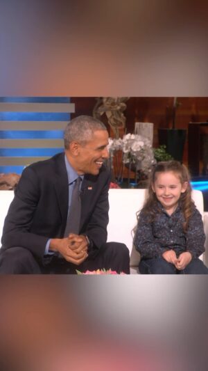 Ellen DeGeneres Instagram - Happy birthday, President Obama. You always make time for your biggest fans, and your littlest ones.
@barackobama