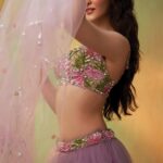 Elli AvrRam