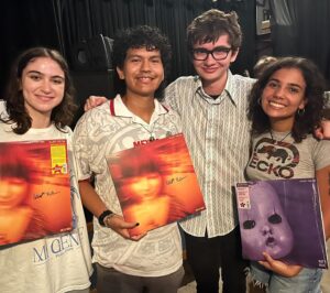 Elliott Fullam Instagram - Thank you to all of you wonderful people who came to the first two shows! You were all so kind and I really appreciate you so much!!! Also THANK YOU to @minty_boi and thanks to @adolescent.dreams and @mysistermaura !!! Can’t wait to see you again 🖤🖤🖤🖤