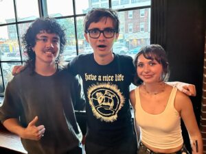 Elliott Fullam Instagram - Had a great time at the Have A Nice Life show and it was truly amazing meeting all of you 🖤🦇🫶