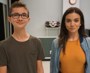 Elliott Fullam Instagram - HAPPY BIRTHDAY to @laurenlavera !!! We love you and we look forward to many more great times together! It’s been wonderful watching you grow as an actress!!! Have a great day, “big sis!”🖤🖤🖤🎉🎉🎉