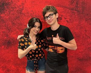 Elliott Fullam Instagram - HAPPY BIRTHDAY to @laurenlavera !!! We love you and we look forward to many more great times together! It’s been wonderful watching you grow as an actress!!! Have a great day, “big sis!”🖤🖤🖤🎉🎉🎉