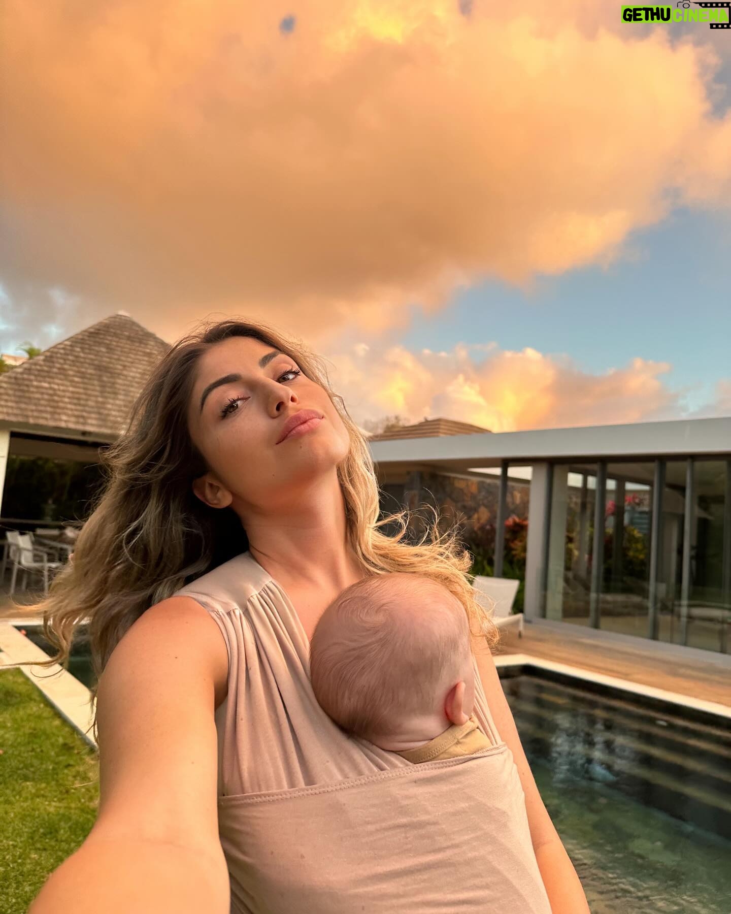Elsa Dasc - 39.2K Likes - Qui sème l’amour, récolte le bonheur 🧡🌅
