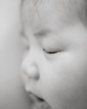 Elva Ni Chen-Xi Instagram - Sometimes the smallest things take up the most space in your heart ♡ 
#venfamily