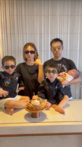 Actress Elva Ni Chen-Xi HD Instagram Photos and Wallpapers August 2024