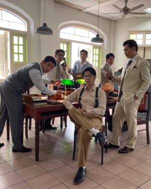 Elvin Ng Instagram - #永立行 之 #officepolitics. 🎬

#小娘惹之翡翠山 #EmeraldHill