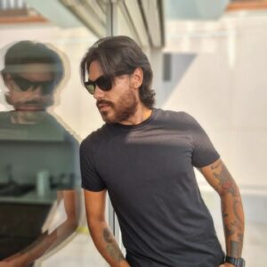 Elvis Esposito Instagram - Ho riflesso...

🏴‍☠️ OCSD 🏴‍☠️