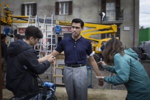 Elvis Esposito Instagram - Behind the scenes 🎬🎬🎬
ph @eduardo.castaldo 
#mybrilliantfriend 
#lamicageniale