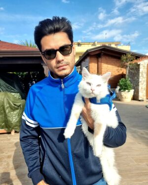 Elvis Esposito Instagram - MY WHITE LION , GIULIO 🏴‍☠️