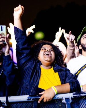 Emicida Instagram - Quem aí já colou na nossa Gira Final? Quero ver o registro de vocês 💛

📸 @juliabandeiraph
Acervo Lab Fantasma
