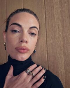 Actress Emilia Attías HD Instagram Photos and Wallpapers August 2024
